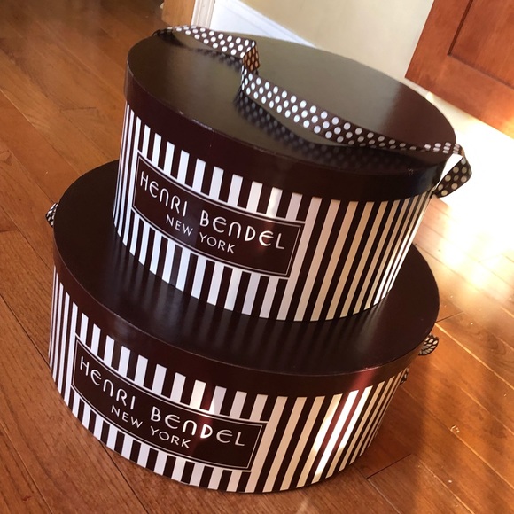 Henri Bendel Hat Box Set - Picture 1 of 2